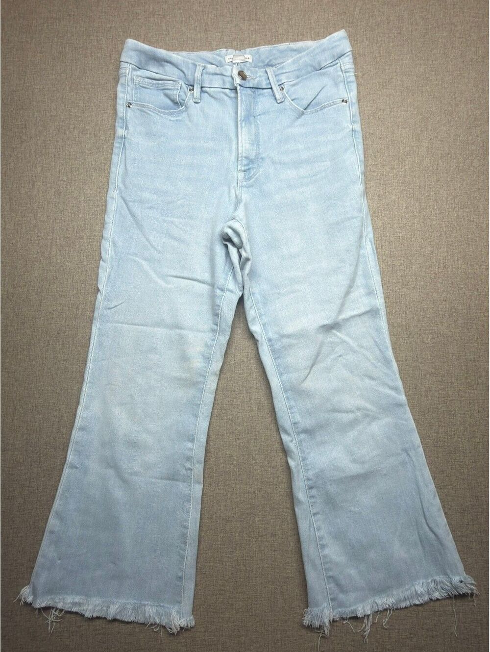 GOOD AMERICAN Good Flare Raw Hem Light Wash Denim Jeans Size 30 / 10